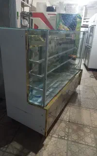 یخجال ‌ویترینی‌دو‌متری