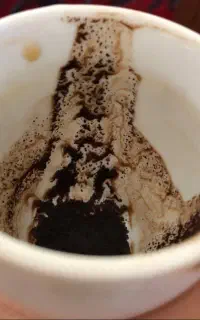 فال گرفته می‌شود فال تاروت قهوه احساسی