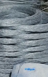 انواع سیم دس و یک عدد قالب 110 بیزی در حد نو