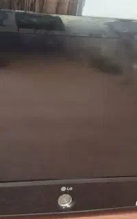 تلویزیون ال جی ۳۲ اینچ سالم کارکرده