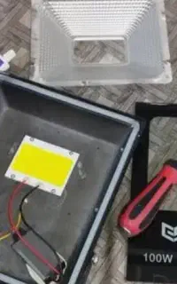 تعمیر لامپ و پروژکتور LED و ساخت چراغ پرنور ویترین