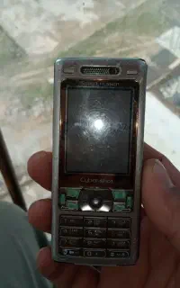 گوشی موبایل