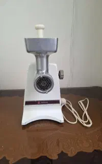 چرخ گوشت ناسیونال