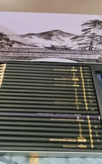ست مداد طراحی نیمه حرفه ای یونی ۲۹ عددی