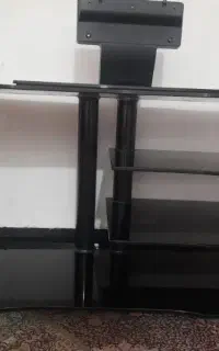 میز تلویزیون شیشه ای