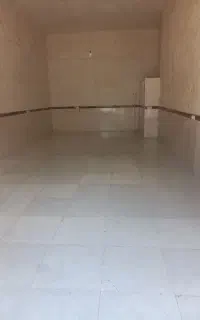 مغازه اجاره داده می‌شود
