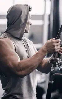 برنامه تمرینی + تغذیه تخصصی فقط ۲۹۹ هزار تومان