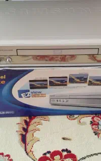 DVDSamsung E2828K
