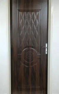 دو عدد درب چوبی سالم و با کیفیت
