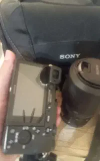 دوربین عکاسی و فیلم برداری سونی