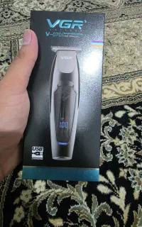 ریش تراش و خط زن