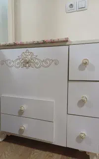 میز اتو و چرخ خیاطی