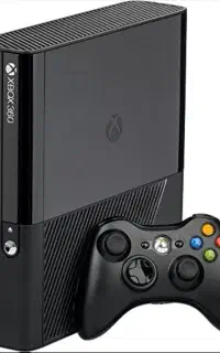 فروش Xbox 360 E با دو دسته اصل و ۷۴ بازی