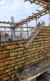 دیوار چینی و اسکلت و کلیه کارهای بنایی ساختمان