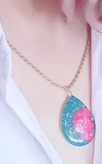 گردن بنـد جذاب