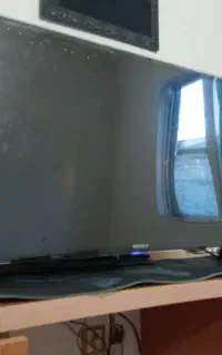 تلویزیون ال ای دی 32 اینچ برند bost