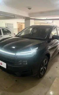 KMCsr6وارداتی خودرو تنها رنگ مشکی تحویل داده شده