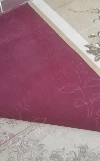 موکت تقریبا ۳۰متر وی قالی ۶ متری.