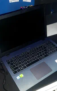 لب تاب ایسوس با گرافیک ۴گیگ