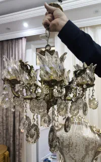 لوستر برنز