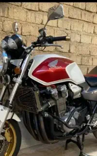 سیبی1300cb1300