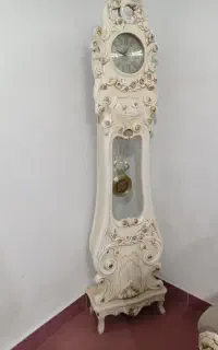 ساعت ایستاده