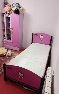 تخت و کمد دخترانه