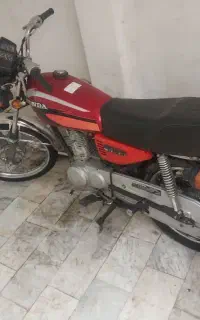 هندا ۱۲۵ مزایده