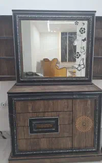 میز آرایشی