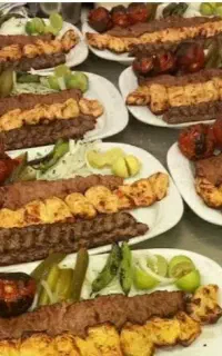 کباب کوبیده ،جوجه زعفرانی ،انواع خورشت ها