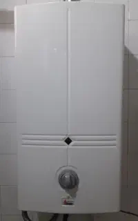 آبگرمکن دیواری فن دار بوتان مدل B3315if