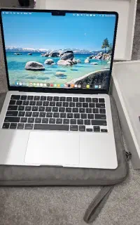 macbook air m3 13inch