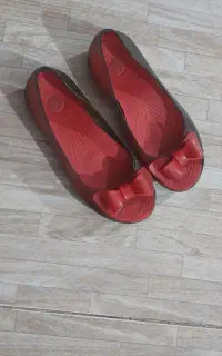 کفش تابستونی
