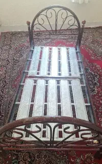 تخت خواب  یک نفره
