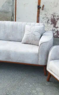 مبل راحتی سبک با استحکام فوق‌العاده