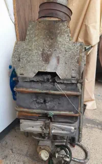 آبگرمکن دیواری