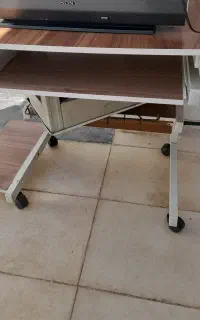 میز کامپیوتر