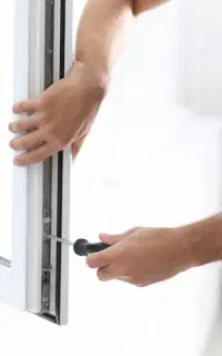تعمیر ورگلاژ انواع پنجره هایUPVC