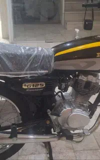 موتور سیکلت ۱۲۵ رهرو در حد صفر