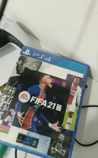 فیفا ۲۱ ps4 ((چند بار استفاده شد کلا))