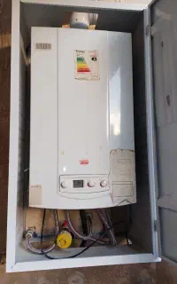 تعمیر پکیج آبگرمکن کولرآبی پمپ آب خمینی شهر اصفهان