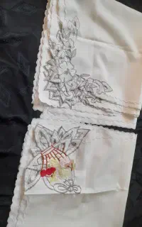 سرویس گلدوزی شده