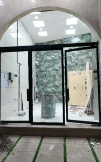 نیرو فنی جهت کار در شیشه سکوریت