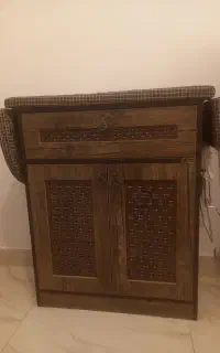 میز اتو و سبد سه طبقه