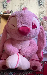 عروسک بزرگ استیج صورتی