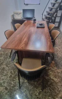 میز کنفرانس کاملاً نو ،  شیک و بادوام