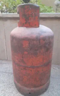 دو عدد کپسول پرسی گاز