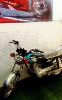 هوندا۱۲۵ مدل۹۳(  تیزتک ) مشابه صفر