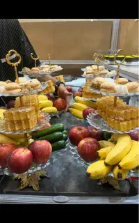 نیرو همکار تالار پذیرایی