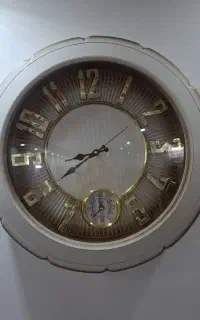 ساعت دیواری درحدنو